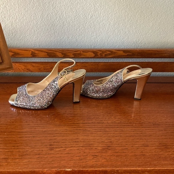 J.Renee Calador Woman’s Shoes Size 9.5 M - Picture 4 of 8